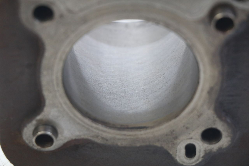 photo de CYLINDRE PISTON PIAGGIO VESPA LXV 125 (2006 - 2009) - Zoom état d’usage