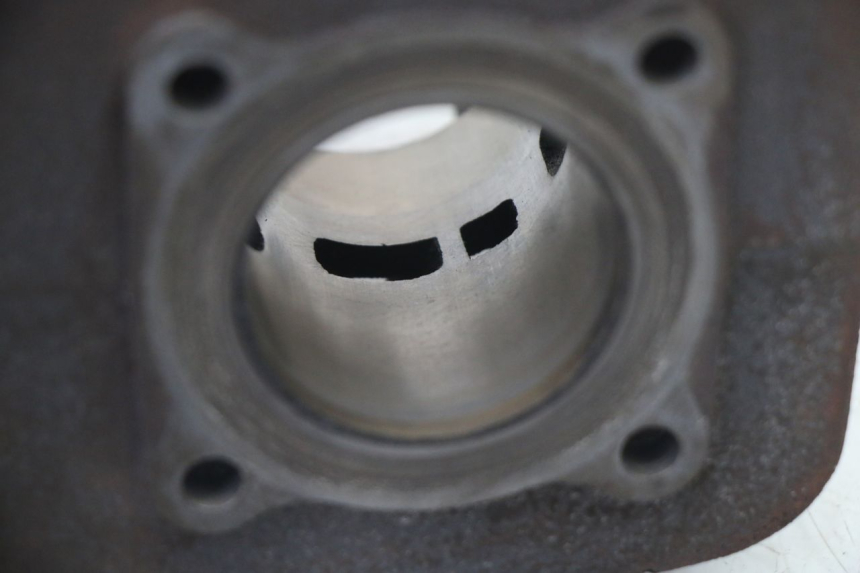 photo de CYLINDRE PISTON PEUGEOT VIVACITY NEW 2T 50 (2008 - 2017) - Vue produit