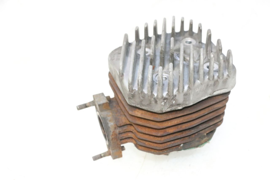 photo de CYLINDRE PISTON PEUGEOT VIVACITY NEW 2T 50 (2008 - 2017) - Autre angle de vue