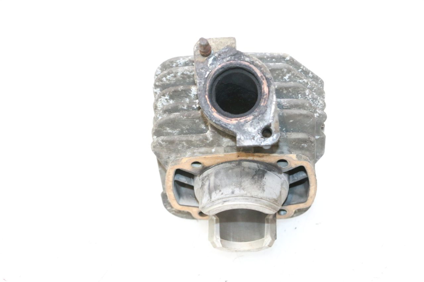 photo de CYLINDRE PISTON PEUGEOT VIVACITY 50 (1998 - 2003) - Vue rapprochée