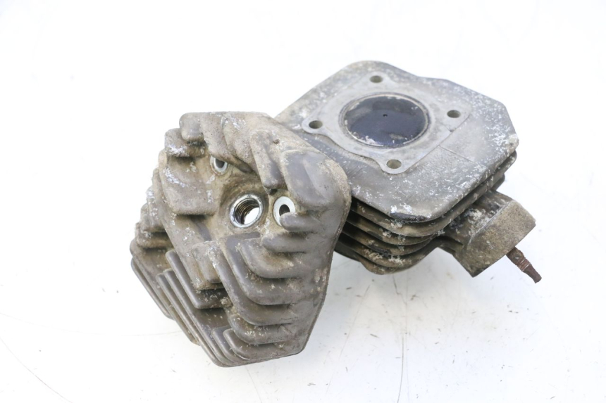 photo de CYLINDRE PISTON PEUGEOT VIVACITY 50 (1998 - 2003) - Vue d’ensemble