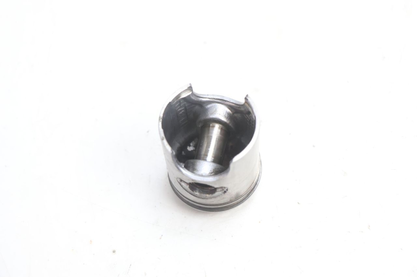 photo de CYLINDRE PISTON PEUGEOT VIVACITY 50 (2004 - 2009) - Angle alternatif