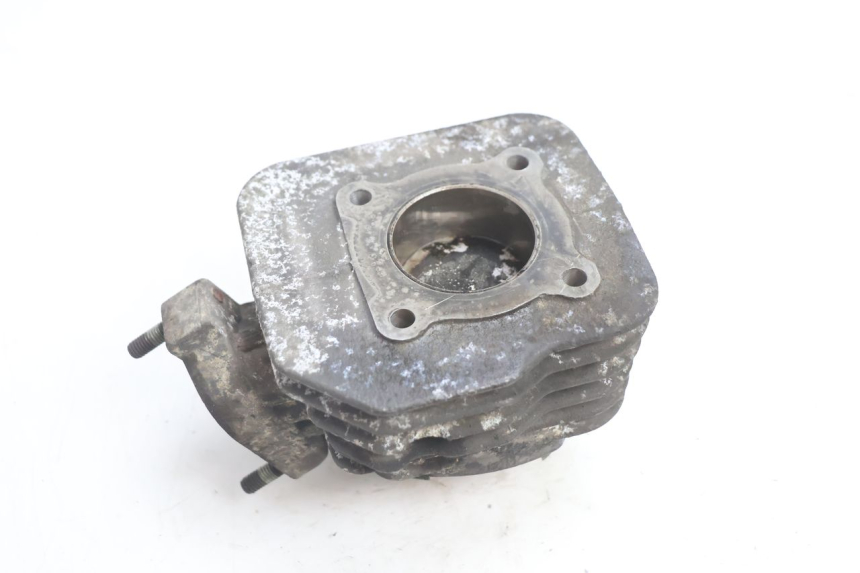 photo de CYLINDRE PISTON PEUGEOT VIVACITY 50 (2004 - 2009) - Autre angle de vue