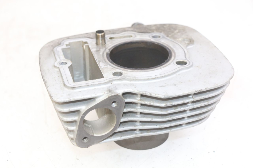 photo de CYLINDRE PISTON DAELIM VJ ROADWIN FI 125 (2008 - 2017) - Détails caractéristiques