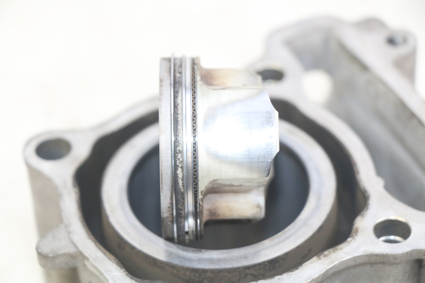 photo de CYLINDRE PISTON YAMAHA XMAX X-MAX 125 (2006 - 2009) - Détail de la pièce