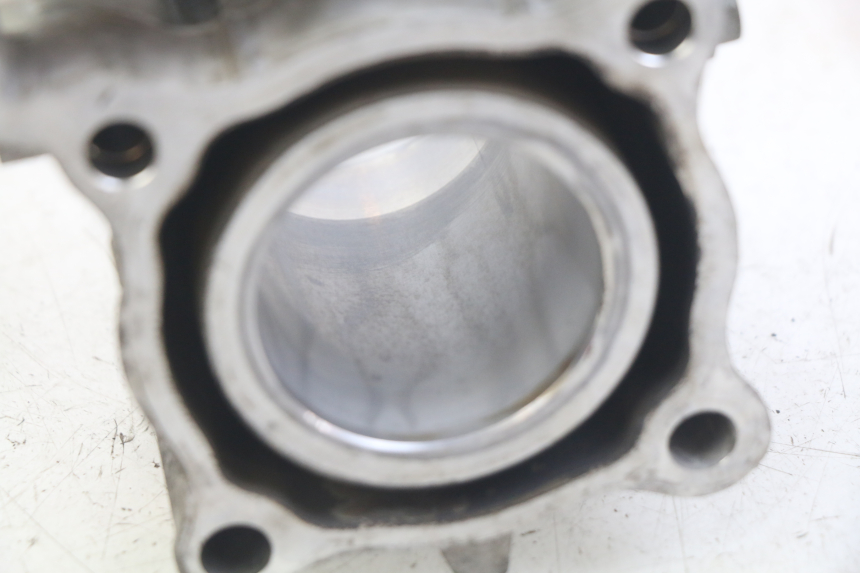 photo de CYLINDRE PISTON YAMAHA XMAX X-MAX 125 (2006 - 2009) - Détails caractéristiques