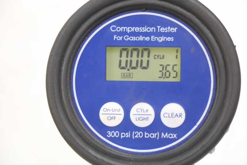 photo de CYLINDRE PISTON YAMAHA XMAX X-MAX 125 (2006 - 2009) - Vue rapprochée