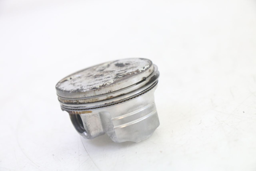photo de CYLINDRE PISTON YAMAHA X-MAX XMAX 125 (2010 - 2013) - Angle alternatif