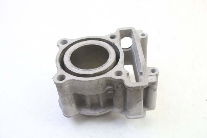 photo de CYLINDRE PISTON YAMAHA X-MAX XMAX 125 (2010 - 2013) - Vue d’ensemble