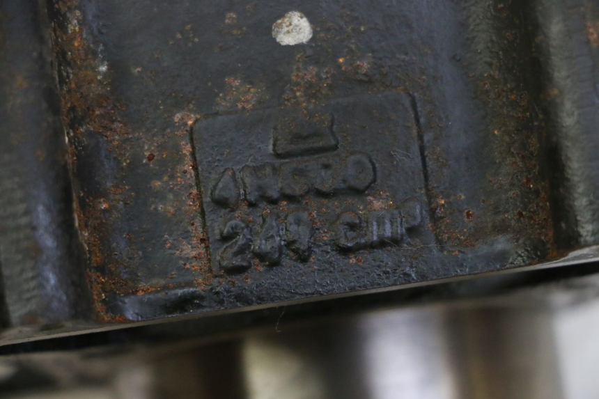 photo de CYLINDRE PISTON YAMAHA X-MAX XMAX 250 (2006 - 2009) - Zoom état d’usage