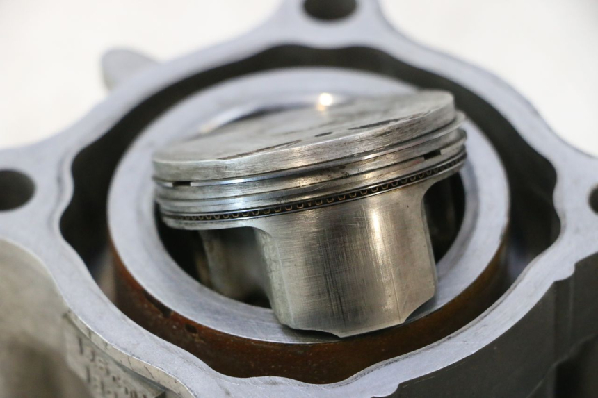 photo de CYLINDRE PISTON YAMAHA X-MAX XMAX 125 (2010 - 2013) - Photo complémentaire