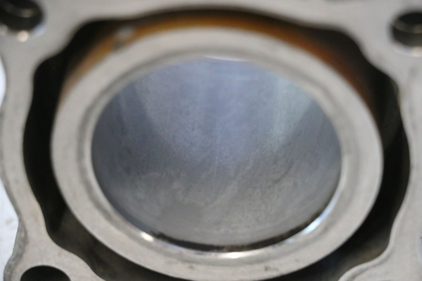 photo de CYLINDRE PISTON YAMAHA X-MAX XMAX 125 (2010 - 2013) - Zoom état d’usage