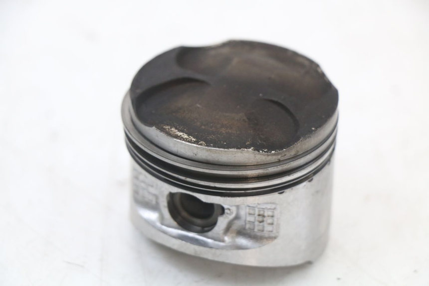 photo de CYLINDRE PISTON PIAGGIO X8 125 (2004 - 2007) - Points de fixation