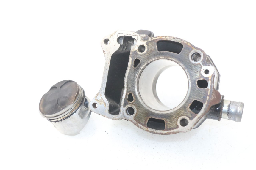 photo de CYLINDRE PISTON PIAGGIO X9 125 (2000 - 2003) - État de surface
