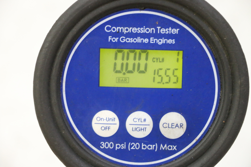 photo de CYLINDRE PISTON PIAGGIO XEVO - X EVO 125 (2007 - 2017) - Gros plan technique