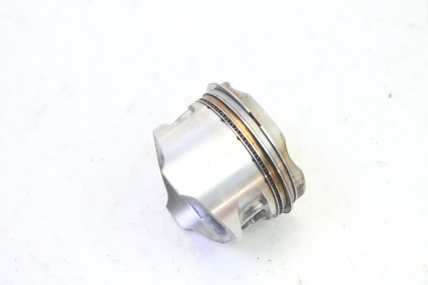 photo de CYLINDRE PISTON PIAGGIO XEVO - X EVO 125 (2007 - 2017) - Angle alternatif