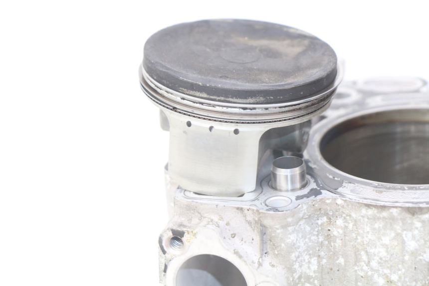 photo de CYLINDRE PISTON YAMAHA XP T-MAX TMAX ABS 530 (2012 - 2015) - Angle alternatif
