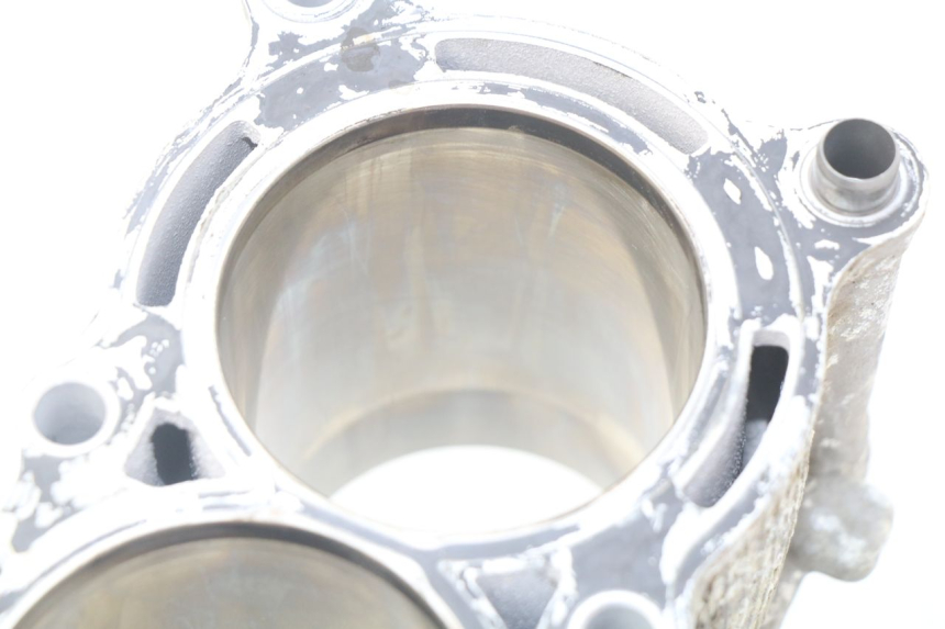 photo de CYLINDRE PISTON YAMAHA XP T-MAX TMAX ABS 530 (2012 - 2015) - Autre angle de vue