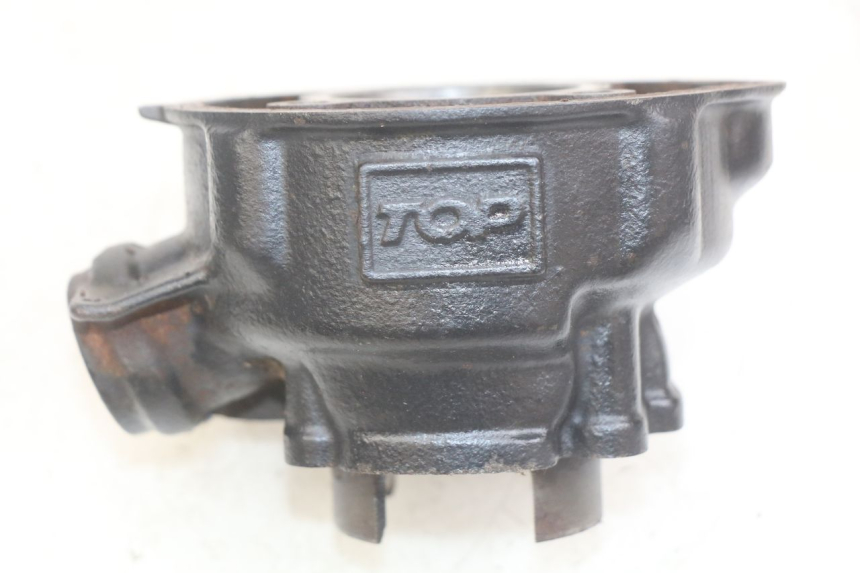 photo de CYLINDRE PISTON PEUGEOT XP6 50 (2006 - 2011) - Vue rapprochée