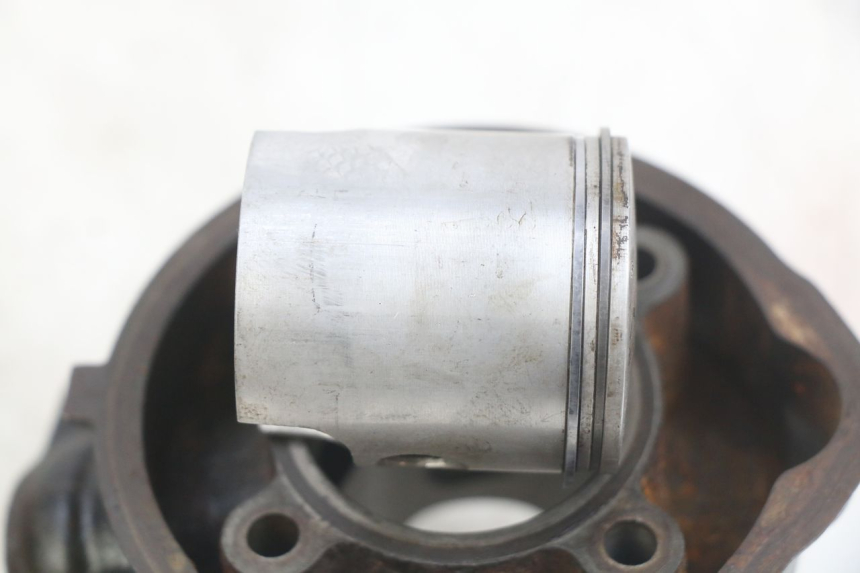 photo de CYLINDRE PISTON PEUGEOT XP6 50 (2006 - 2011) - Inspection visuelle