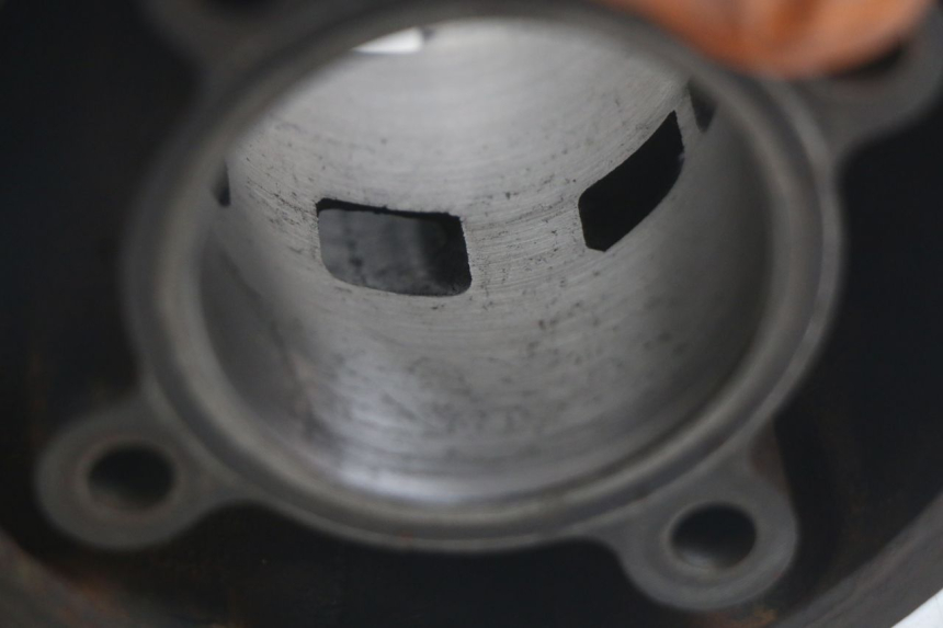 photo de CYLINDRE PISTON PEUGEOT XP6 50 (2006 - 2011) - Pièce contrôlée