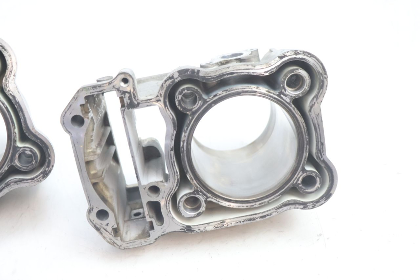 photo de CYLINDRE PISTON HONDA XRV AFRICA TWIN 750 (1990 - 1992) - Zoom composants