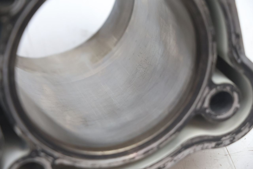 photo de CYLINDRE PISTON HONDA XRV AFRICA TWIN 750 (1990 - 1992) - Vue rapprochée