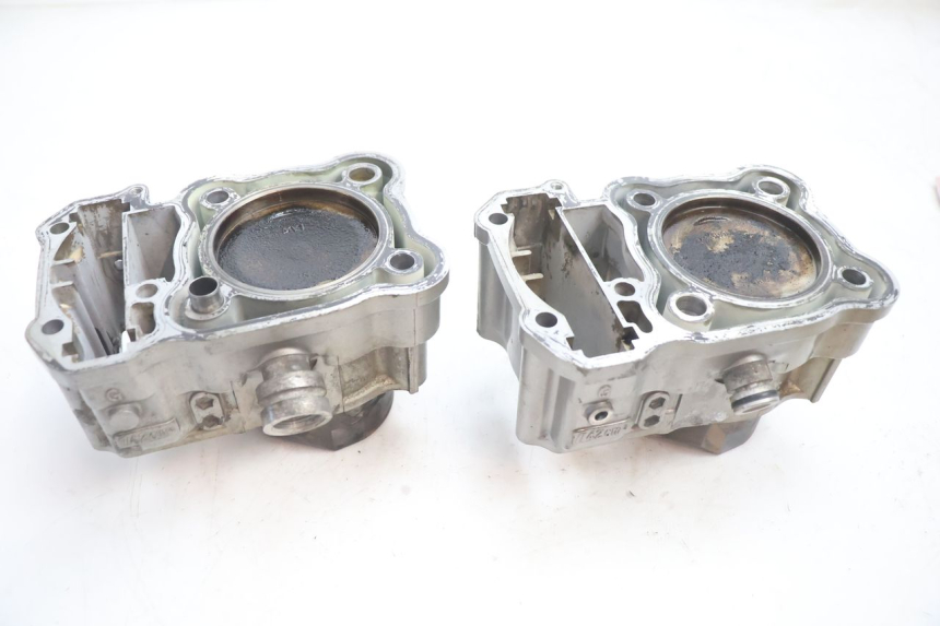 photo de CYLINDRE PISTON HONDA XRV AFRICA TWIN 750 (1990 - 1992) - Vue d’ensemble