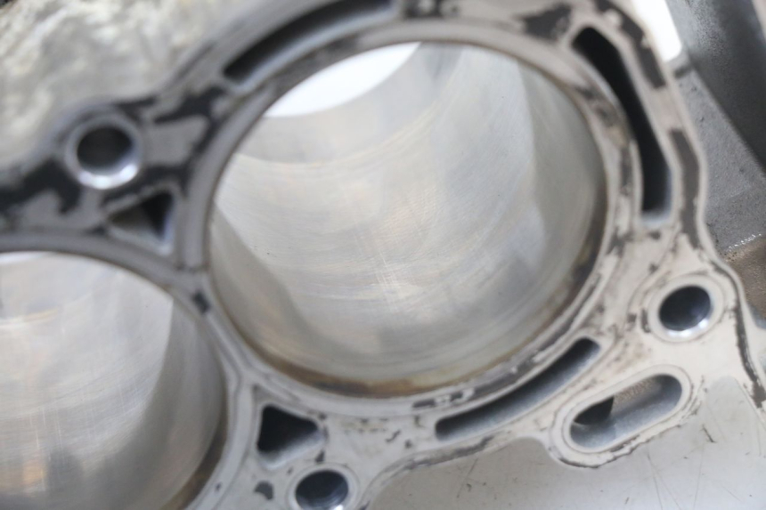 photo de CYLINDRE PISTON YAMAHA YP T-MAX TMAX 530 (2017 - 2020) - Zoom composants