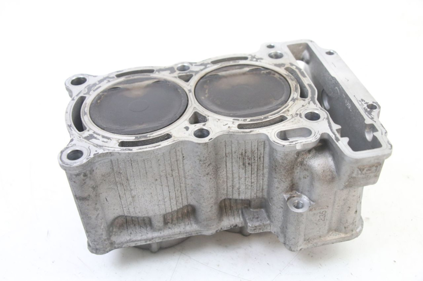 photo de CYLINDRE PISTON YAMAHA YP T-MAX TMAX 530 (2017 - 2020) - Zoom état d’usage