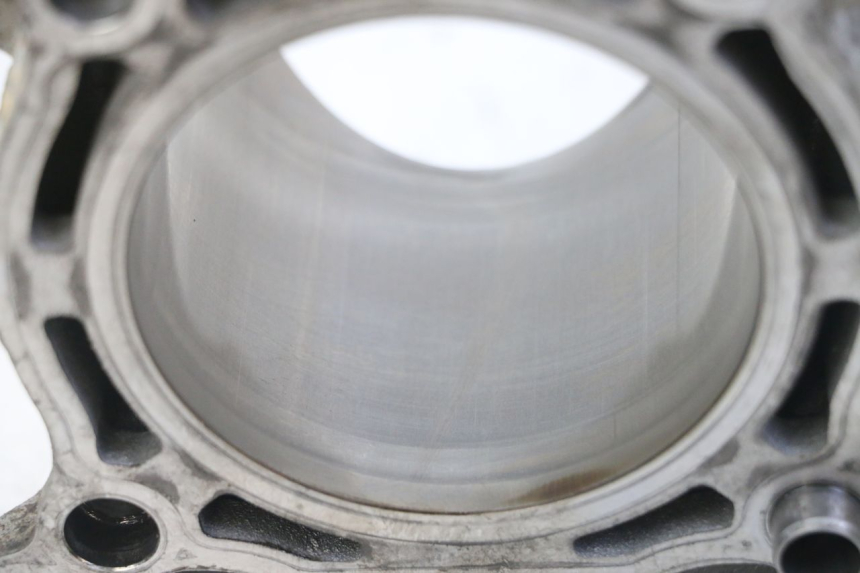 photo de CYLINDRE PISTON YAMAHA YZ-F YZF 250 (2007 - 2013) - Autre angle de vue