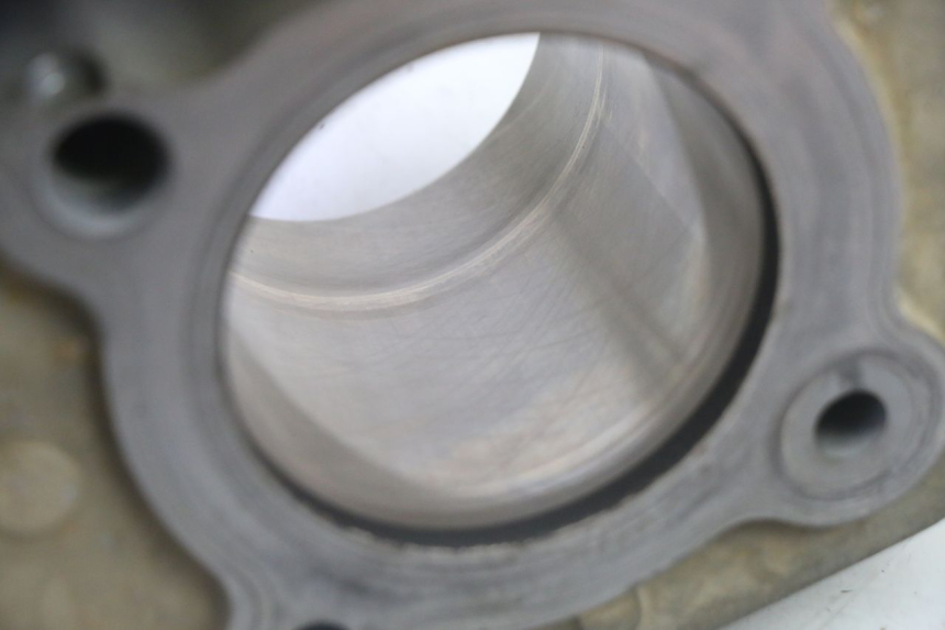 photo de CYLINDRE PISTON YAMAHA YFM R RAPTOR 250 (2008 - 2014) - Focus structure