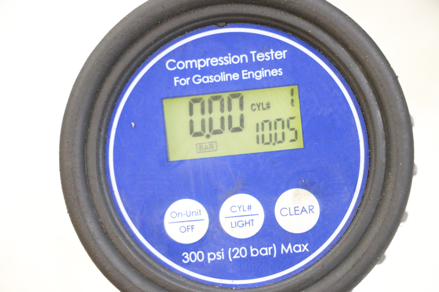 photo de CYLINDRE PISTON YAMAHA YP MAJESTY 125 (2002 - 2006) - Autre angle de vue