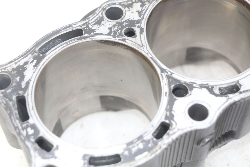 photo de CYLINDRE PISTON YAMAHA YZF R1 1000 (2007 - 2008) - Zoom composants