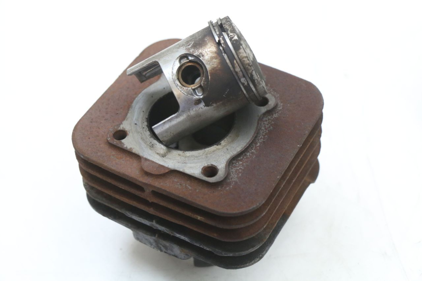 photo de Cylinder Piston PIAGGIO ZIP 2T 50 (2009 - 2019) - Vue d’ensemble