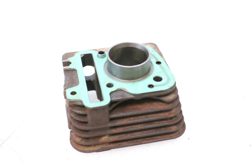 photo de CYLINDRE PISTON PIAGGIO ZIP 4T 50 (2018 - 2020) - Détails caractéristiques