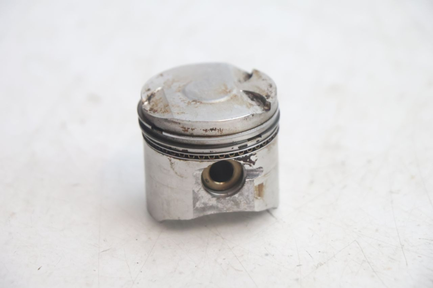 photo de CYLINDRE PISTON PIAGGIO ZIP IGET 4T 50 (2021 - 2023) - Angle alternatif