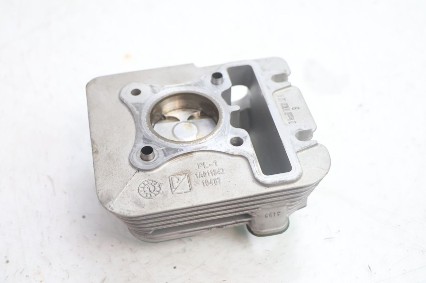 photo de CYLINDRE PISTON PIAGGIO ZIP IGET 4T 50 (2021 - 2023) - Autre angle de vue