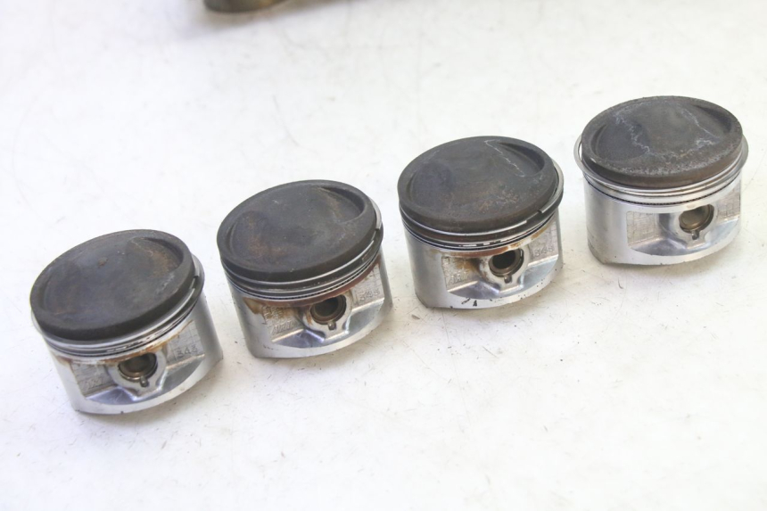 photo de CYLINDRE PISTON KAWASAKI ZR 7 750 (1999 - 2004) - Zoom qualité