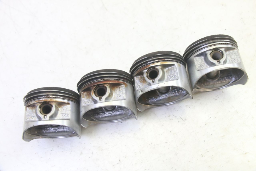 photo de CYLINDRE PISTON KAWASAKI ZR 7 750 (1999 - 2004) - Aperçu profil