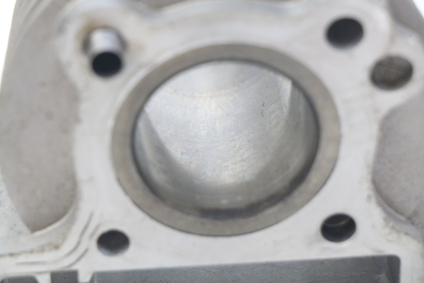 photo de CYLINDRE TNT MOTOR ROMA 10' 4T 50 (2007 - 2018) - État de surface