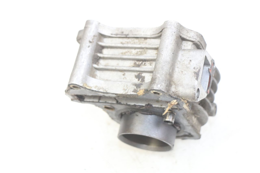 photo de CYLINDRE TNT MOTOR ROMA 10' 4T 50 (2019 - 2022) - Points de fixation