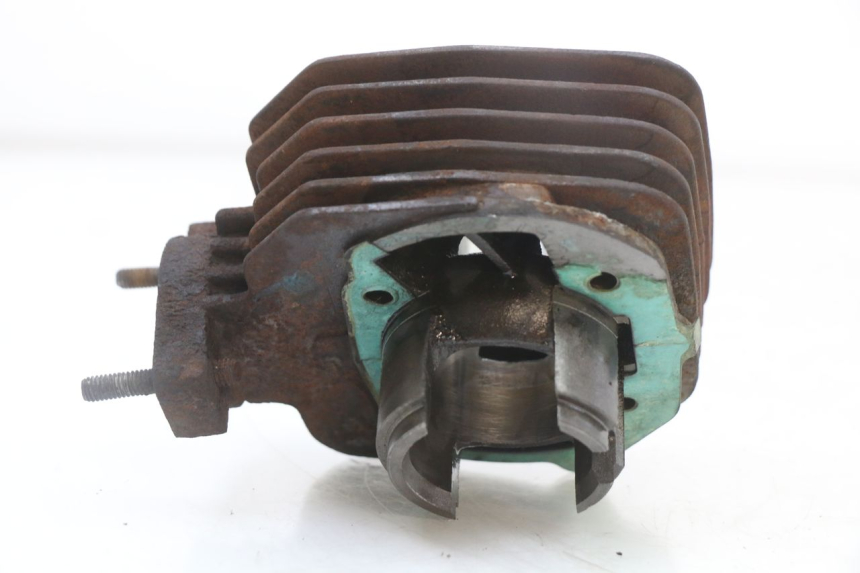 photo de CYLINDRE PEUGEOT STREETZONE 2T 50 (2014 - 2019) - Détail de la pièce