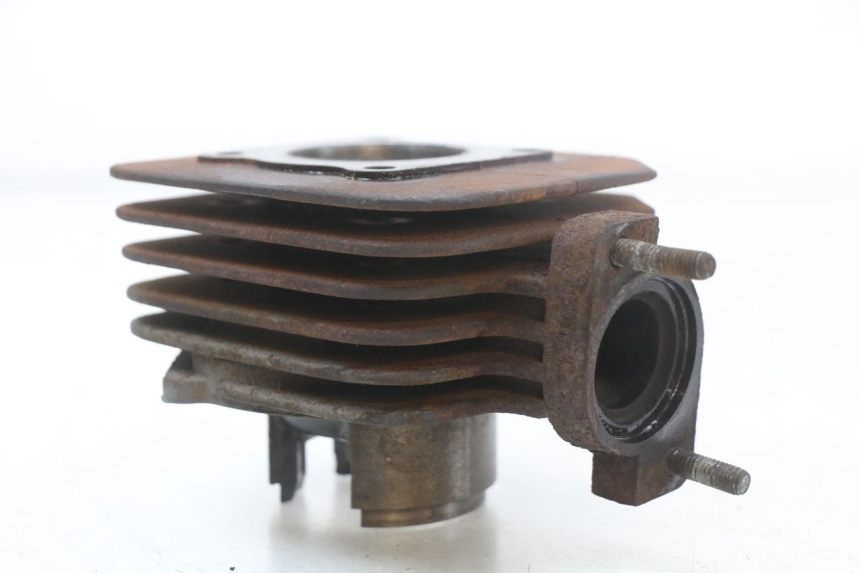 photo de CYLINDRE PEUGEOT STREETZONE 2T 50 (2014 - 2019) - Autre angle de vue