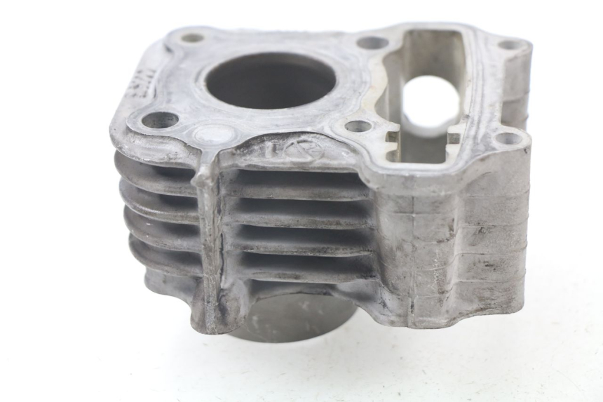 photo de CYLINDRE SYM SYMPHONY 50 (2009 - 2015) - Marquages et références