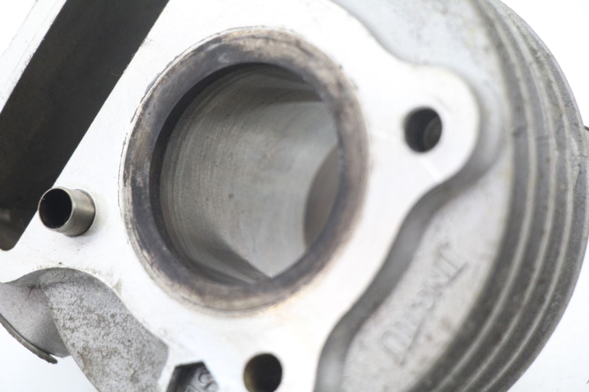 photo de CYLINDRE BAOTIAN TRAVEL SPIRIT 50 (2010 - 2012) - Gros plan technique