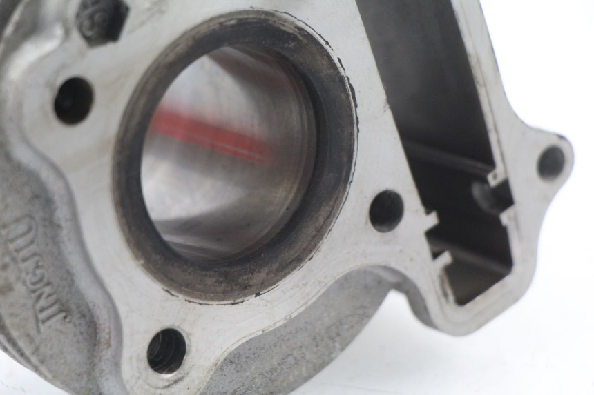 photo de CYLINDRE BAOTIAN TRAVEL SPIRIT 50 (2010 - 2012) - Vue d’ensemble