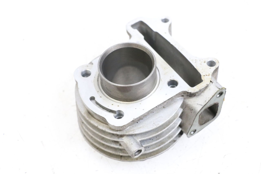 photo de CYLINDRE PEUGEOT V-CLIC VCLIC 50 (2007 - 2013) - Vue d’ensemble