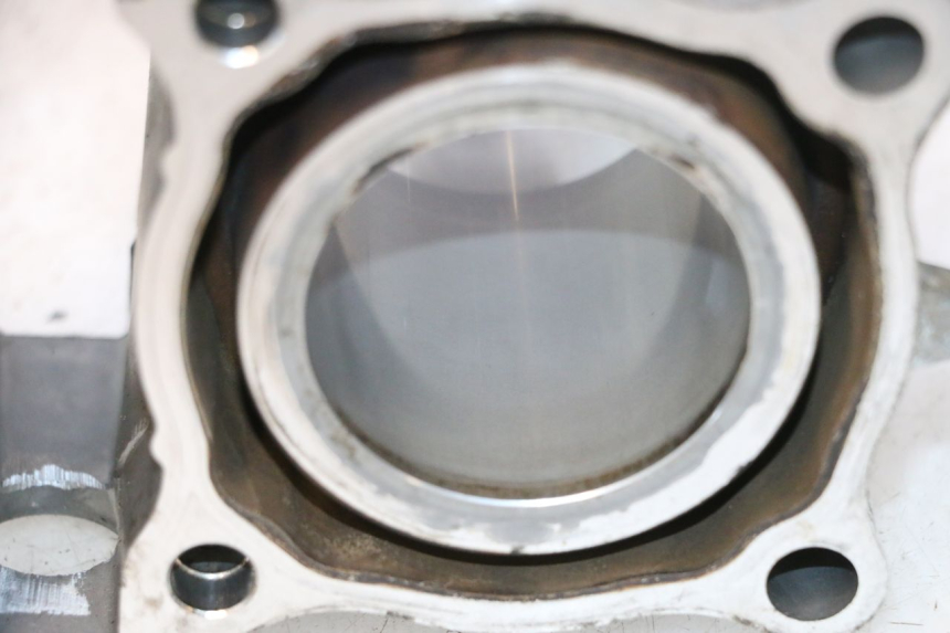 photo de CYLINDRE YAMAHA XMAX X-MAX 125 (2006 - 2009) - Vue d’ensemble