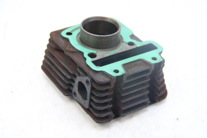 photo de CYLINDRE PIAGGIO ZIP 4T 50 (2018 - 2020) - Autre angle de vue